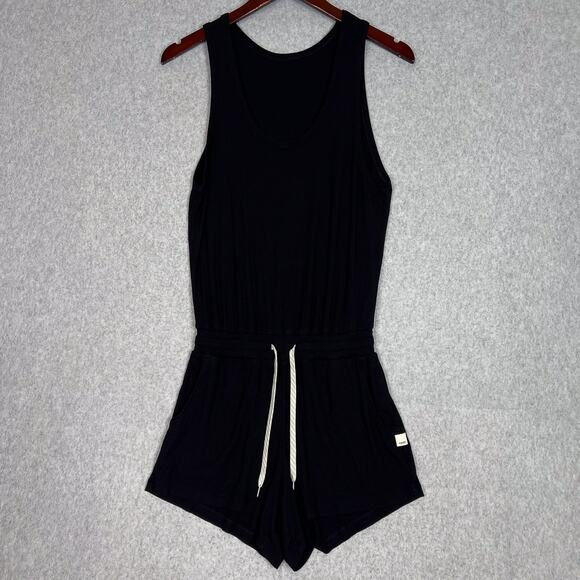 Vuori Pants - Vuori Black Ribbed Pocket Torrey Romper Size XS